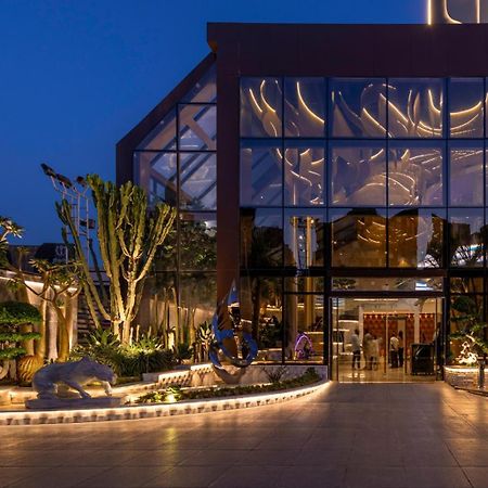 Mirage Hotel & Conference Center Alexandria Luaran gambar The entrance of the hotel