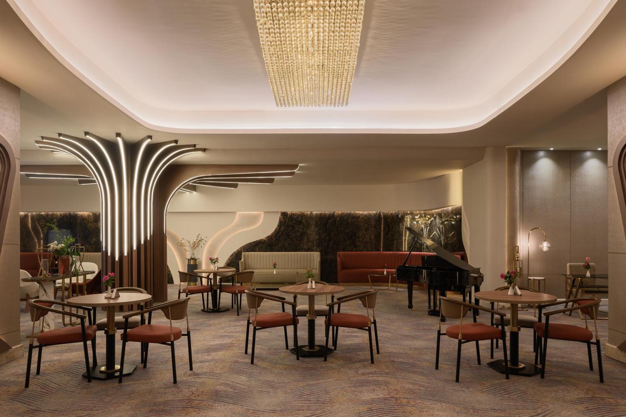 Mirage Hotel & Conference Center Alexandria Luaran gambar The interior of the restaurant